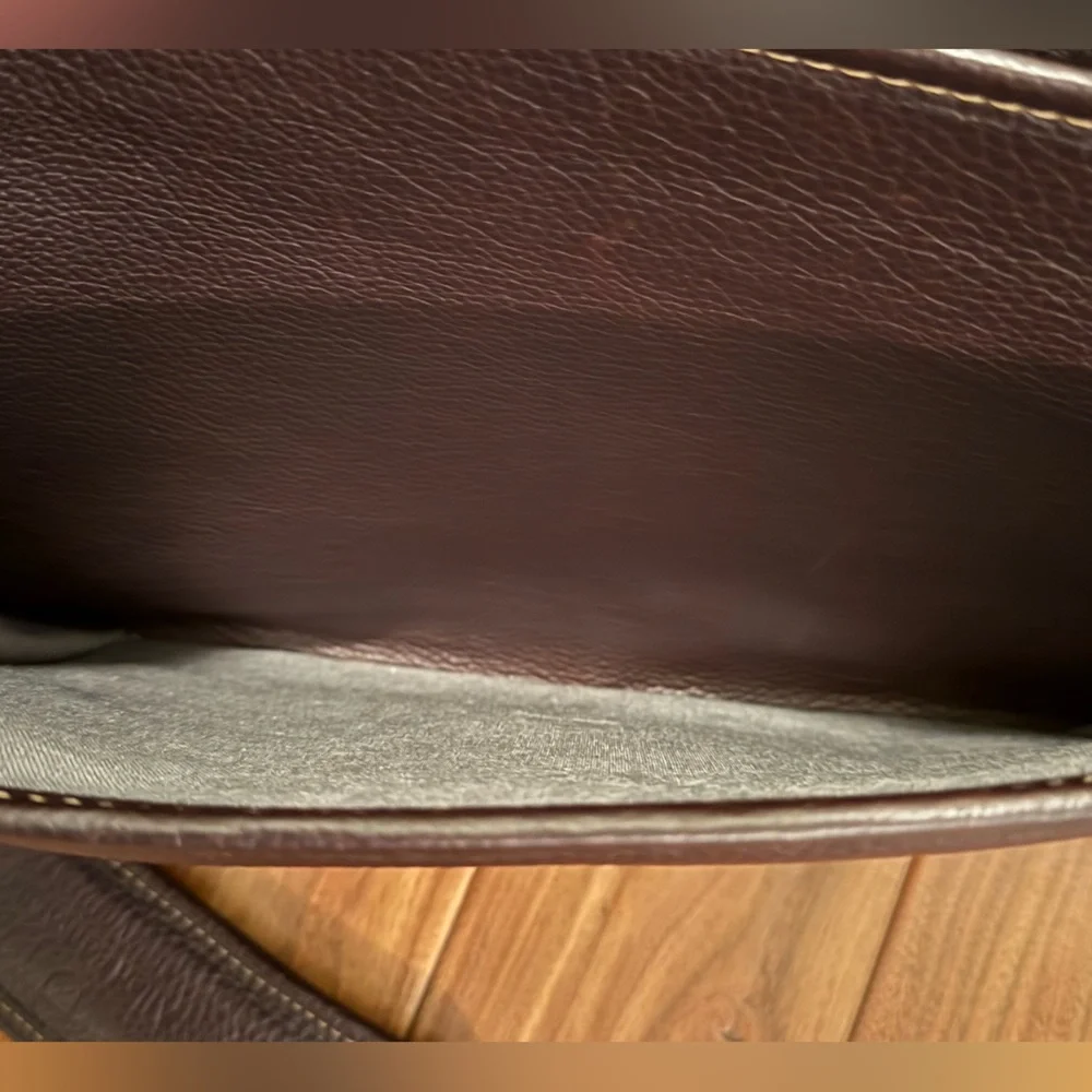 Allen Edmonds American Grain Collection Slim Briefcase in Dark Brown